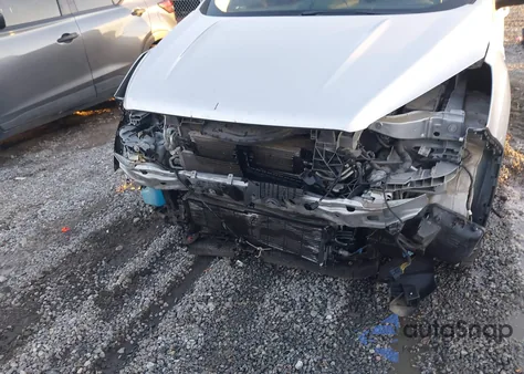 2019 Ford Escape Se z USA, uszkodzony, nr VIN 1FMCU9GD0KUA94662